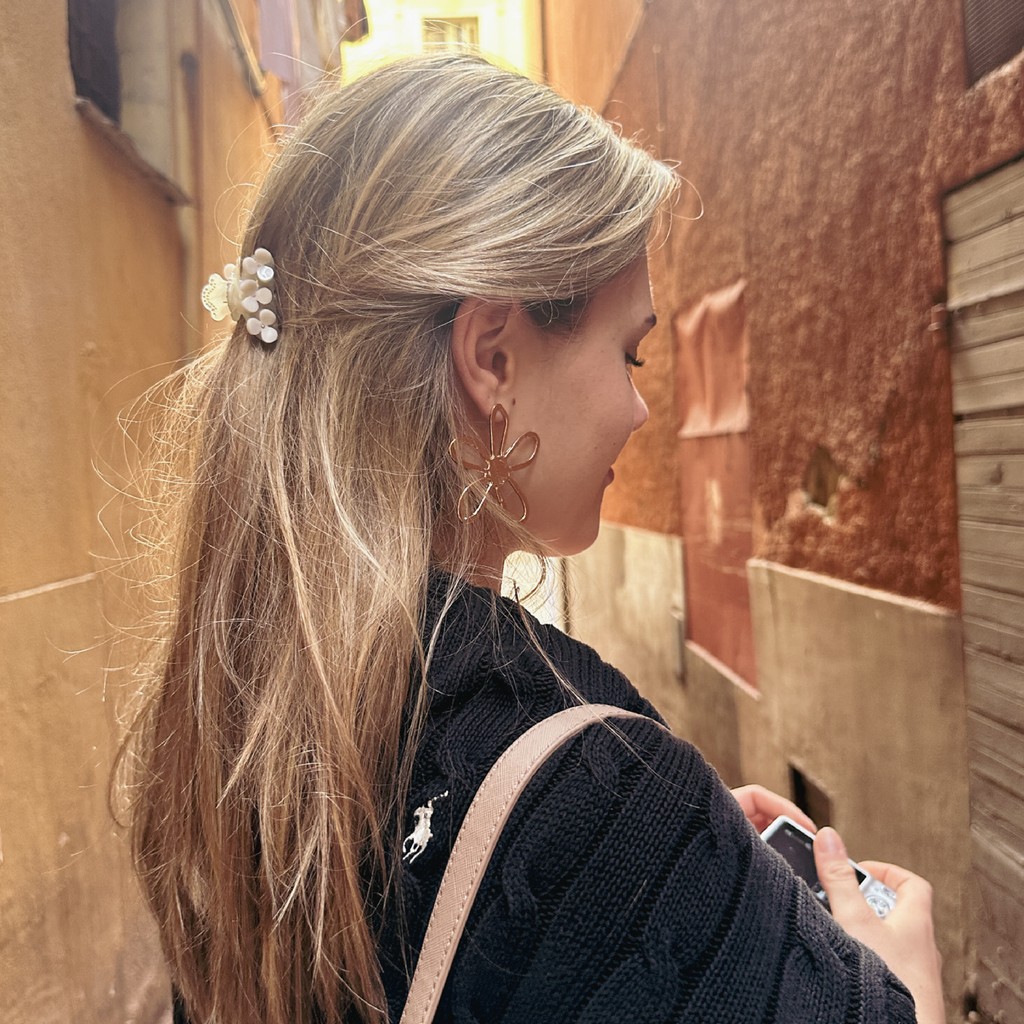 Mini Magnolia Flower Clip