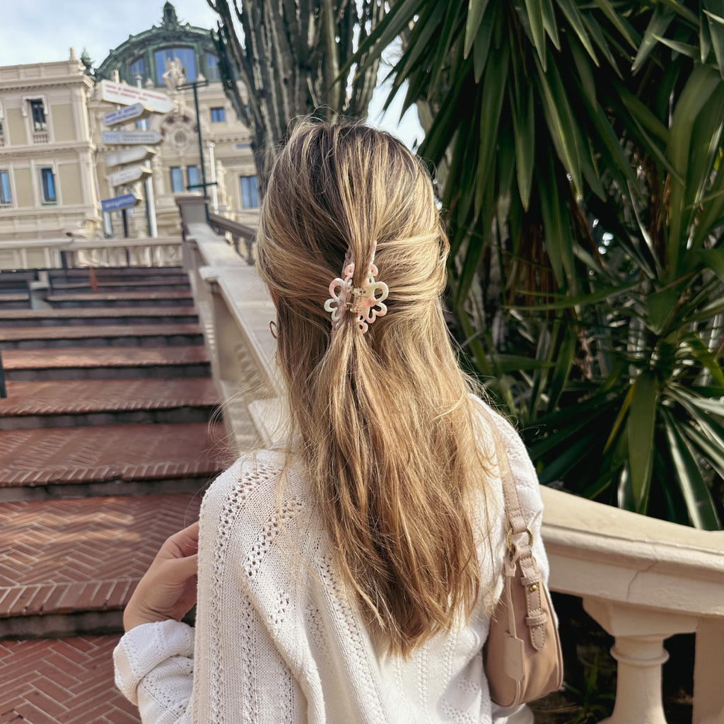 Nicci Hair Clip Coral